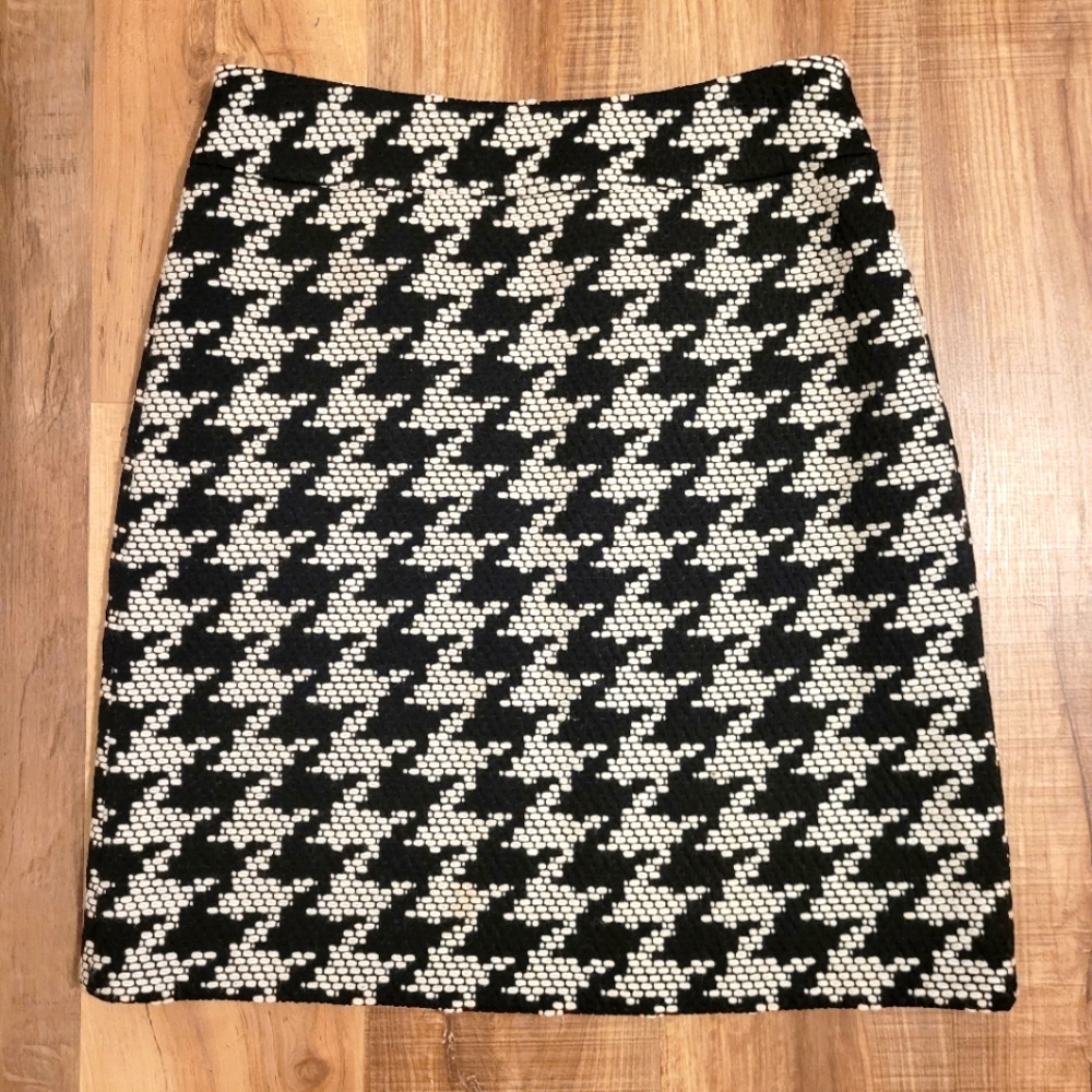 Talbots Black and White Wool Skirt Size 8